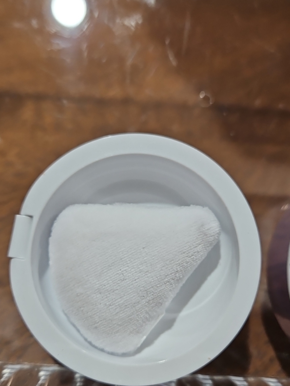 tarte Creaseless Translucent Setting Powder - Picture 7 of 9